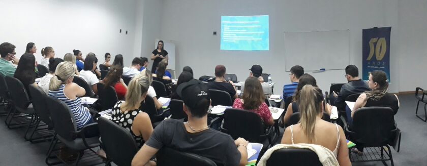 CDL promoveu curso com foco em Redes Sociais