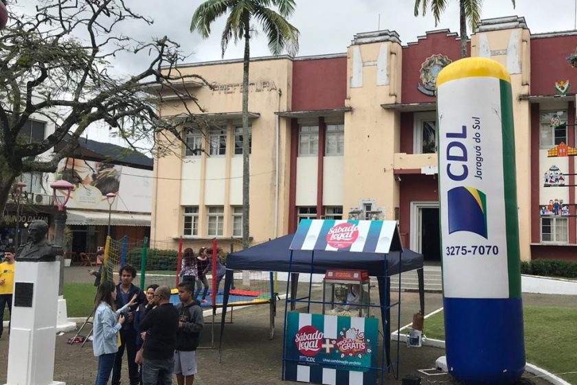 CDL realiza ações simultâneas em comemoração ao Dia das Crianças