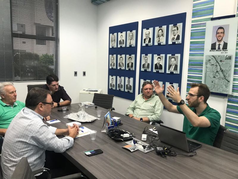 Reunião de conselheiros acontece na CDL