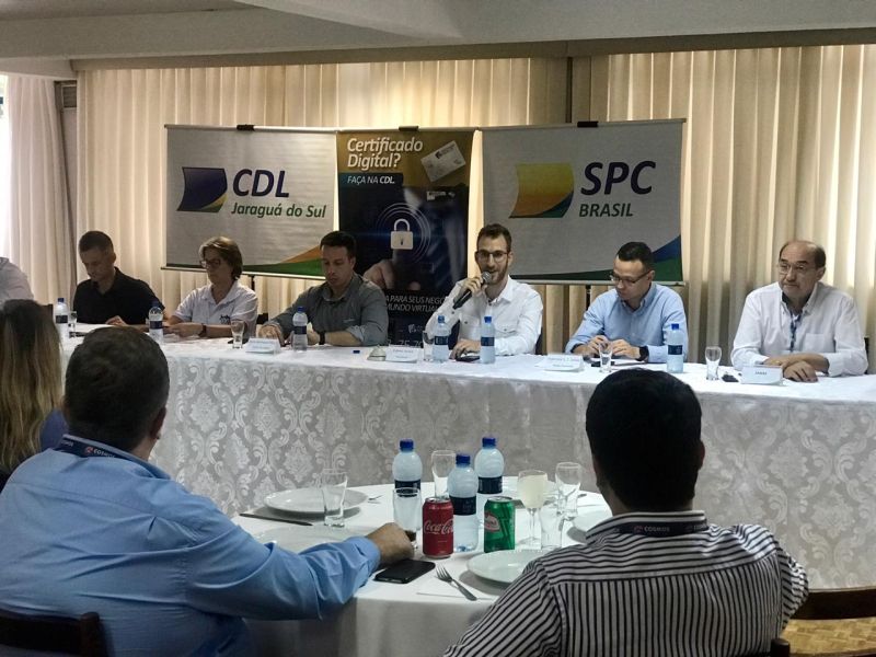 CDL lança Cartão de Benefícios em Plenária mensal