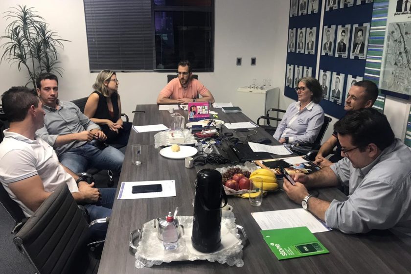 Reunião mensal da Diretoria CDL