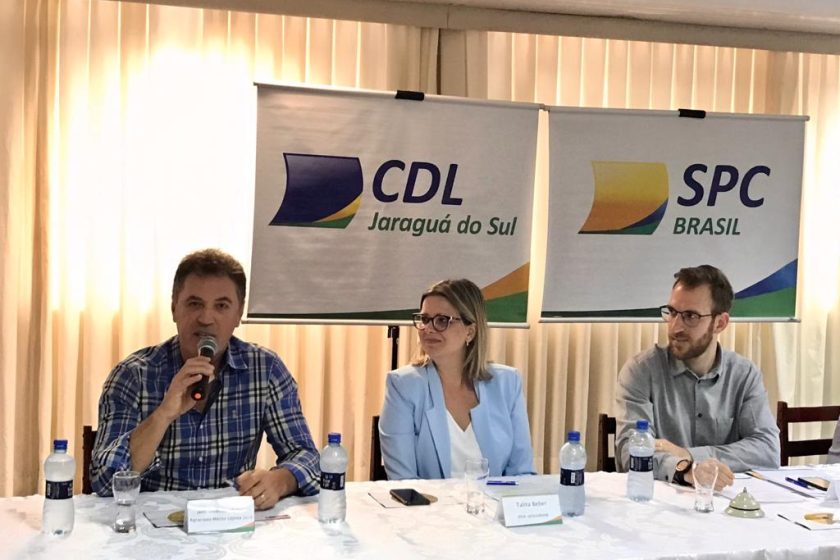 Plenária mensal CDL
