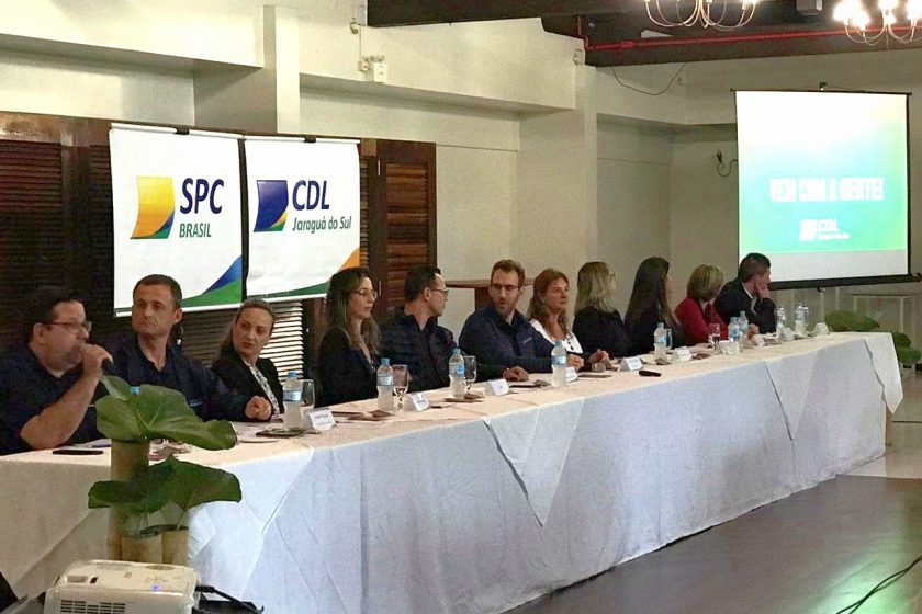 Plenária mensal CDL