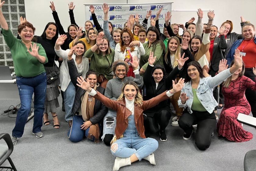 CDL realiza curso de vitrinismo e ambientação de loja com Bruna Letícia