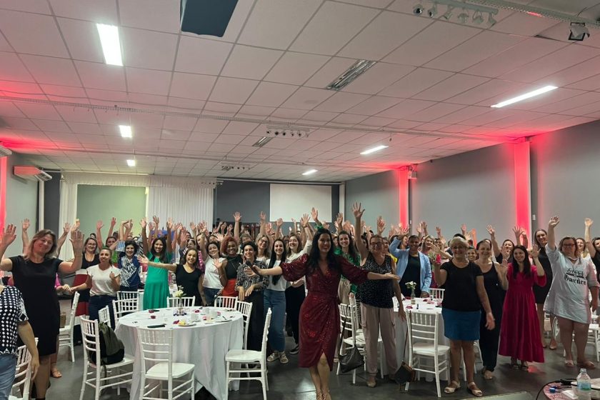 CDL realiza café da manhã, e palestra, em homenagem ao Dia da Mulher