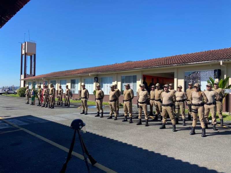 CDL de Jaraguá do Sul esteve presente na Solenidade de Promoção ao Primeiro Posto de Oficiais da Polícia Militar (Aspirantes)