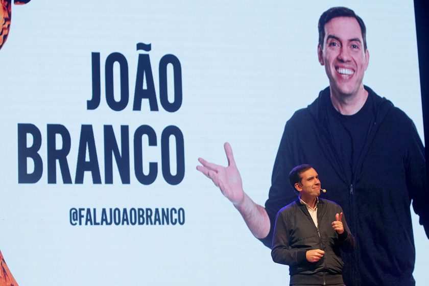 CDL de Jaraguá do Sul recebe João Branco com palestra provocadora: “O marketing que parece marketing está com os dias contados”