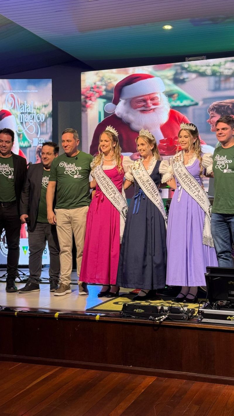 CDL lota Clube Atlético Baependi com festa de lançamento da campanha Natal Mágico