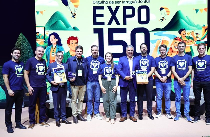 Plenária da CDL Jaraguá do Sul debate perspectivas para o varejo e lança Campanha Promocional de Natal durante a EXPO 150